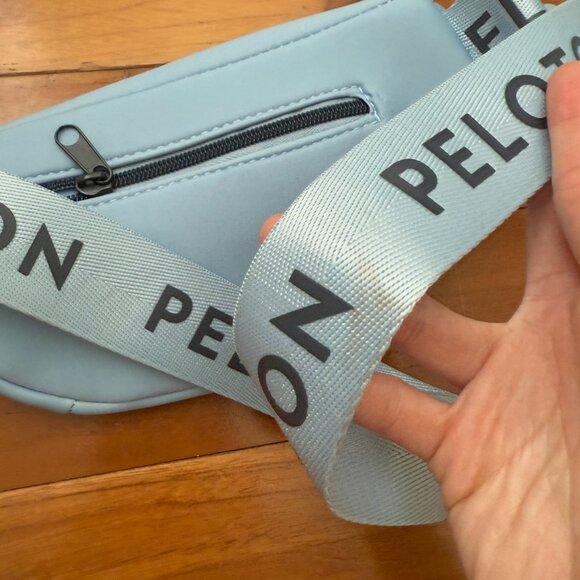 Women PelotonNeoprene Belt Bag Fanny Pack Bag Athletic Light Blue One Size - Picture 6 of 7